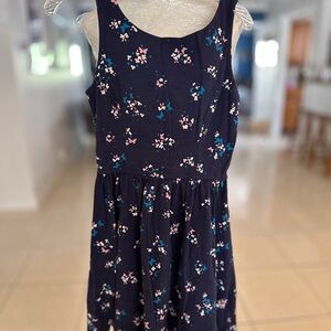 Lauren Conrad Floral Navy juniors Dress